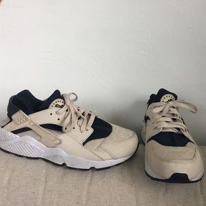 Nike Air Huaraches